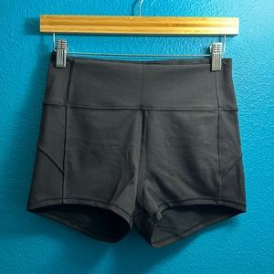 Lululemon align high rise shorts 2” size 8